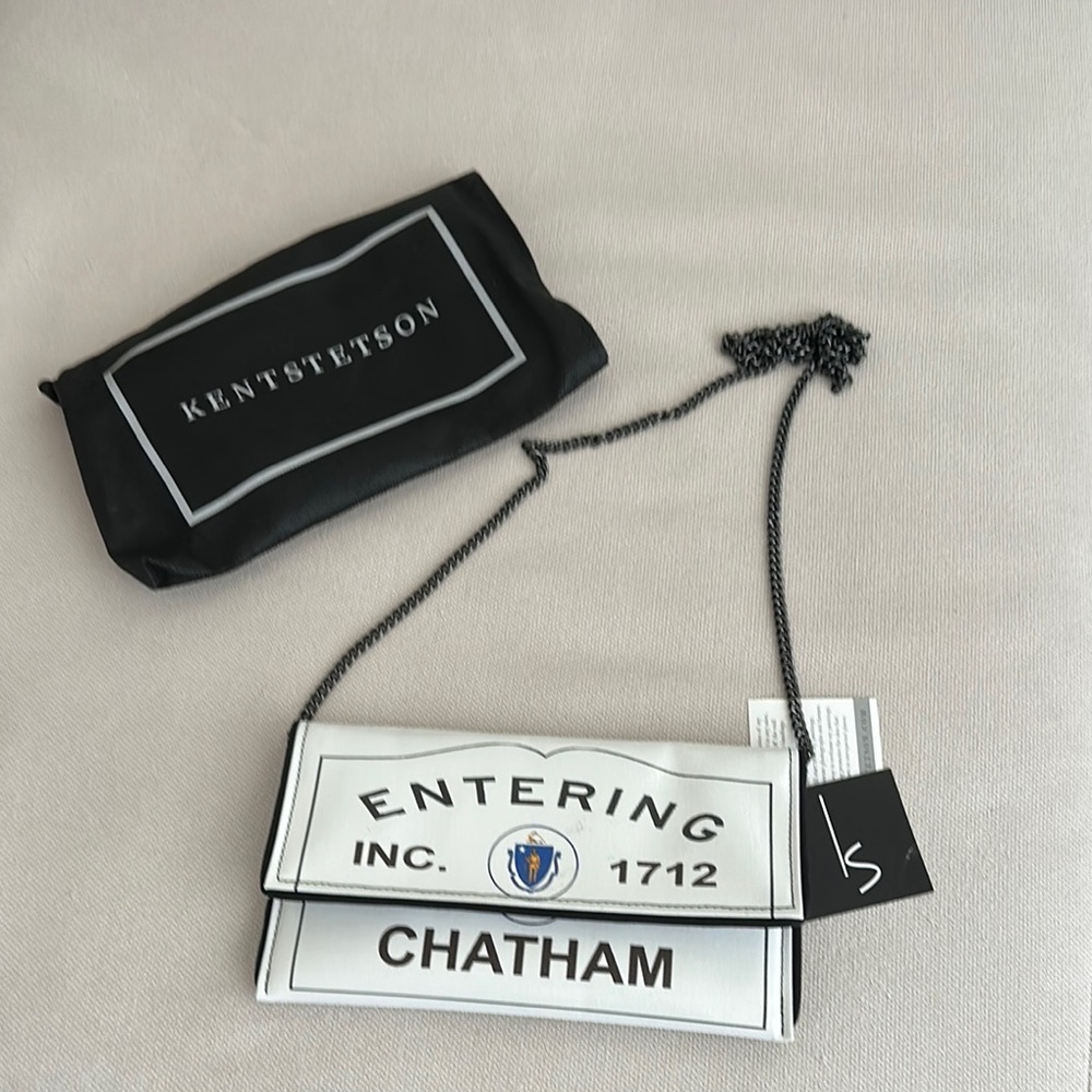 KENT STETSON PLACES COLLECTION ENTERING CHATAM COATED CANVAS CROSSBODY CLUTCH